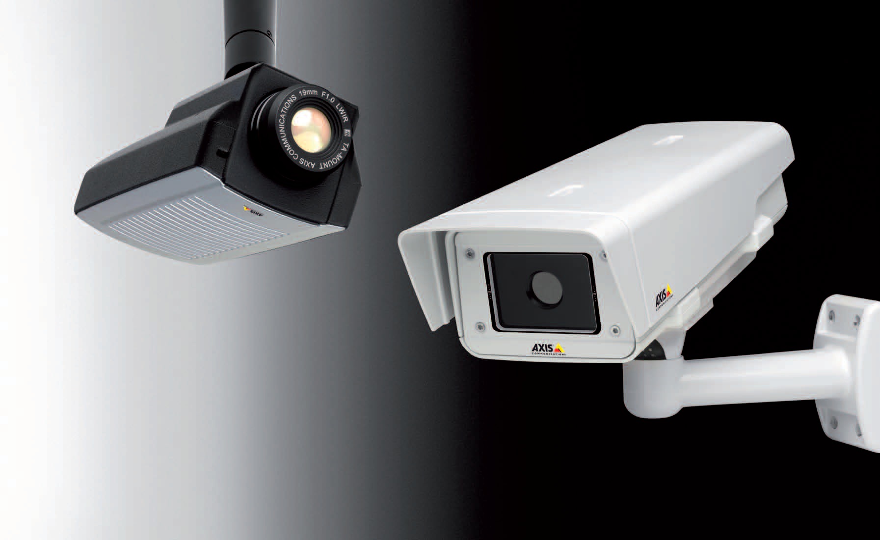 IP-камера видеонаблюдения Axis Q1921-E